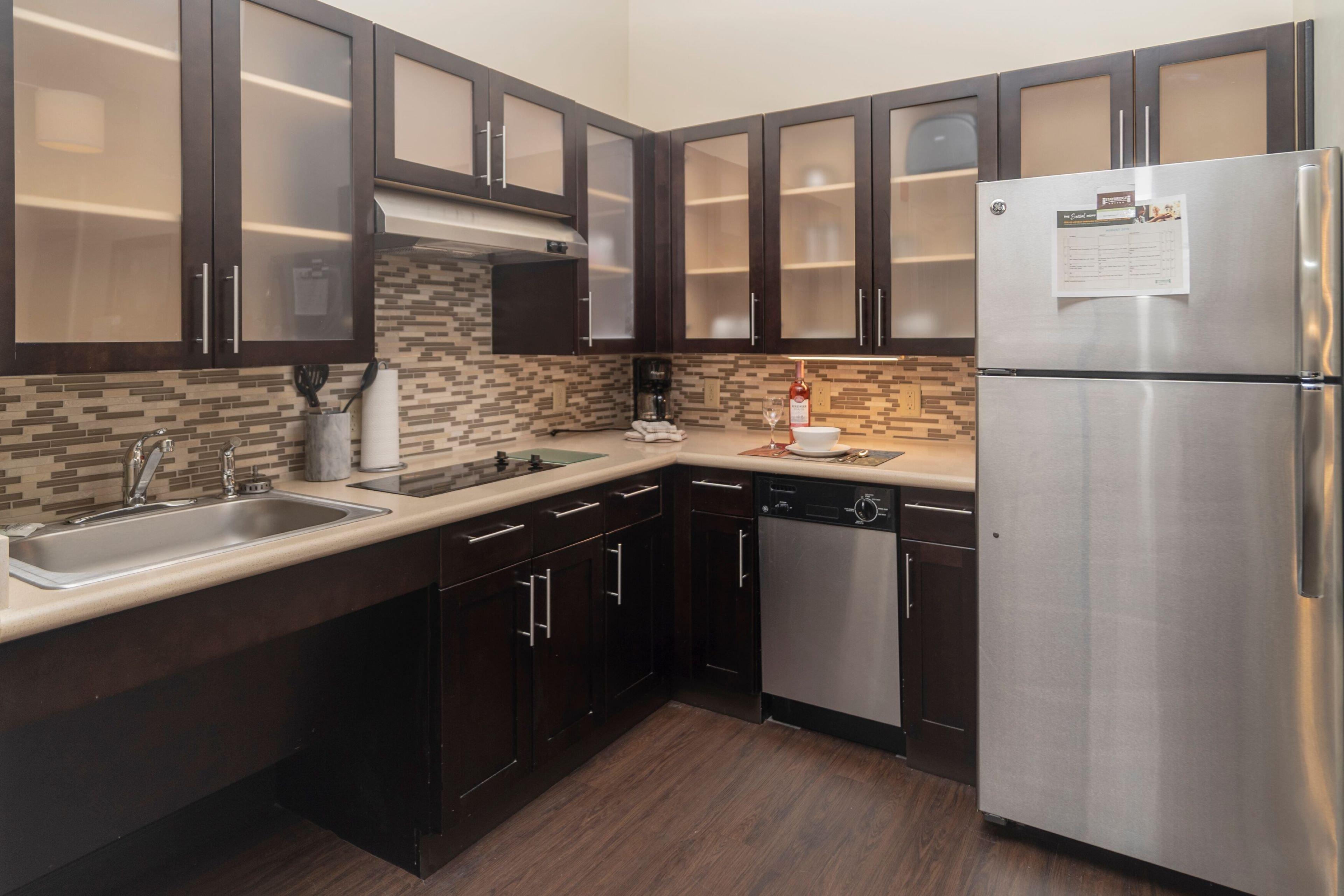 Staybridge Suites Marquette By Ihg Zewnętrze zdjęcie